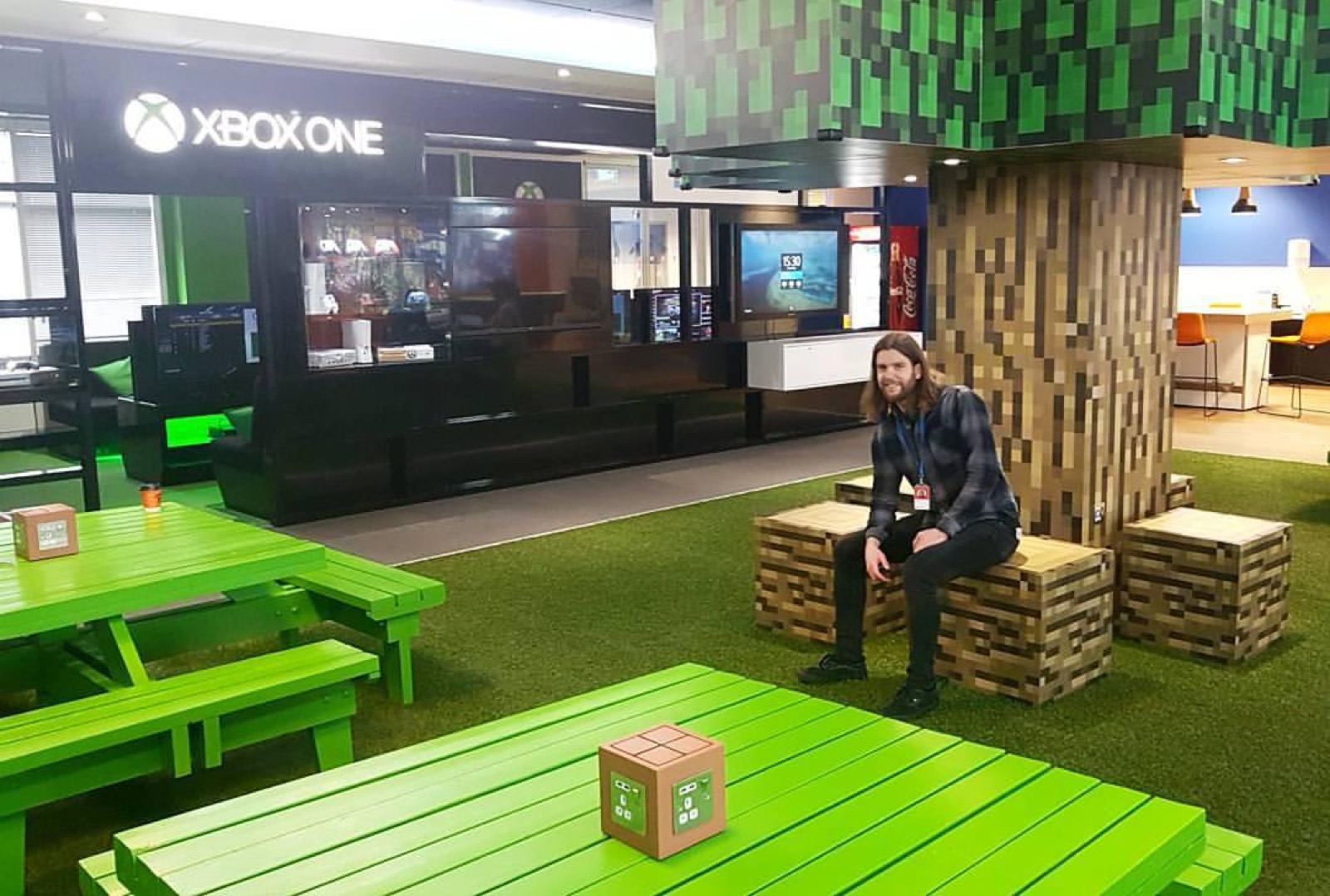 Carl at the Microsoft Xbox office